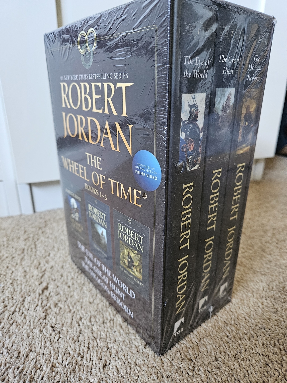 The Wheel of Time Paperback Box Set Books 1-3 BNWT